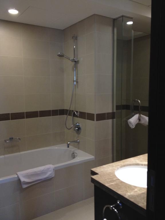 Espace Holiday Home 29 Boulevard, Downtown Дубай Номер фото